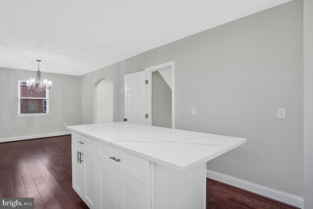 NORTH FORESTVILLE - Residential