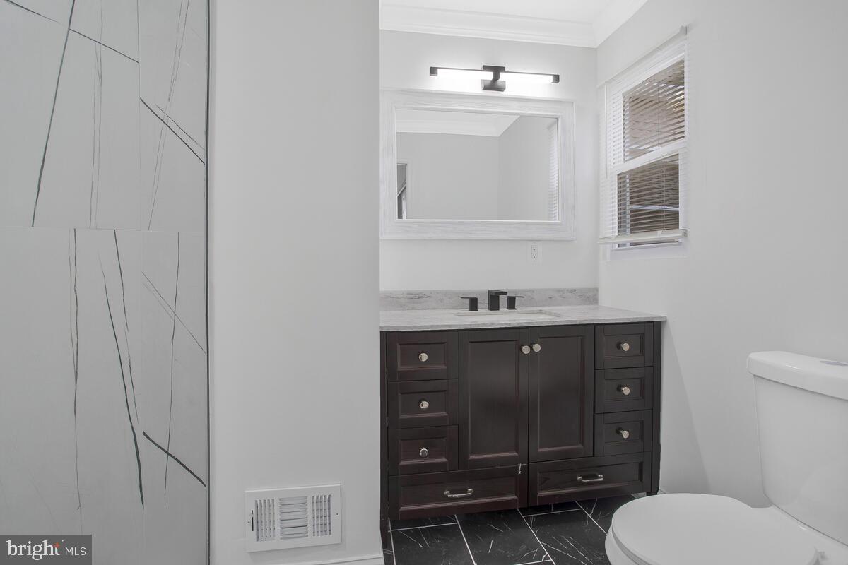 NORTH FORESTVILLE - Residential