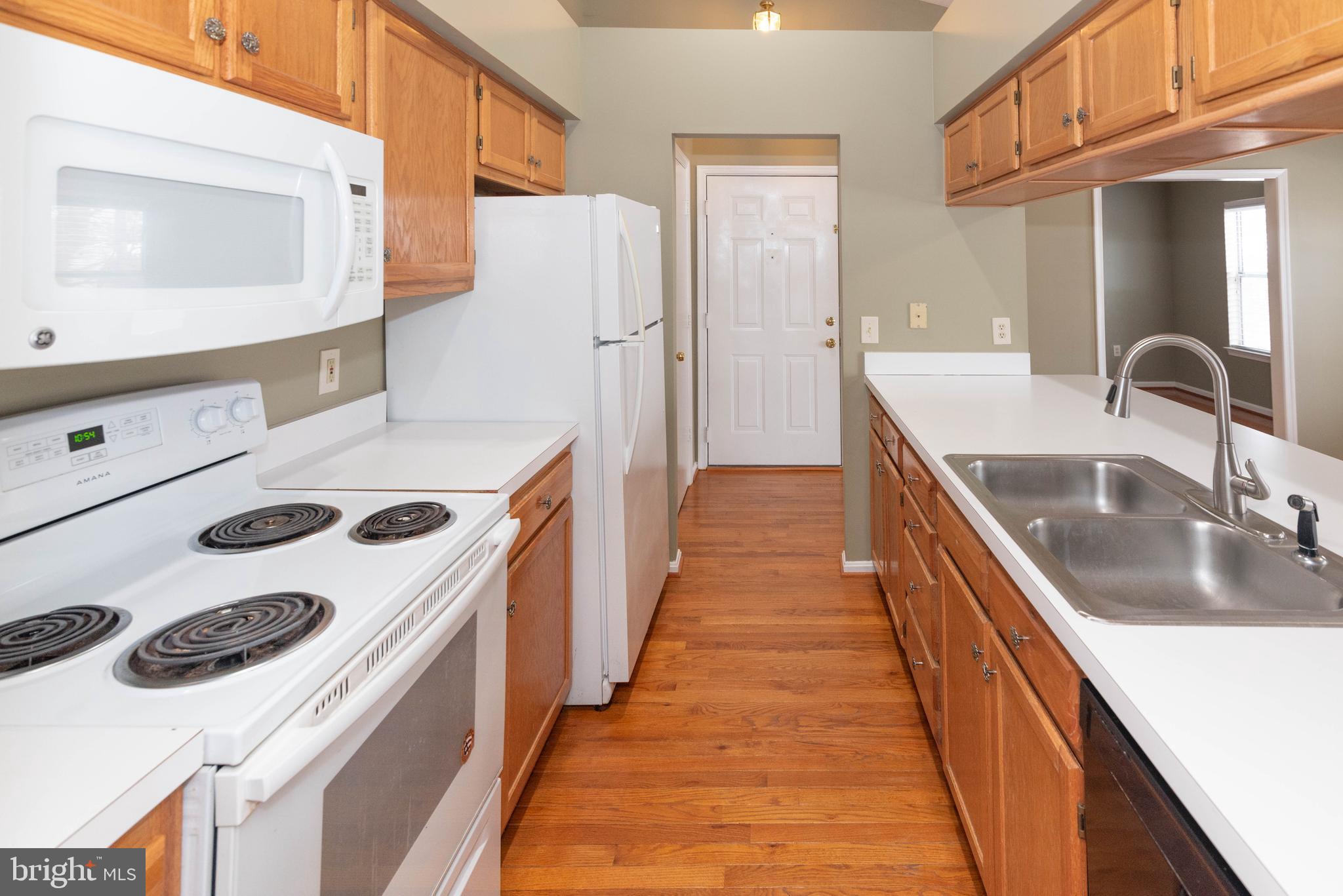 WINTERGATE AT LONGMEAD CROSSING - Residential