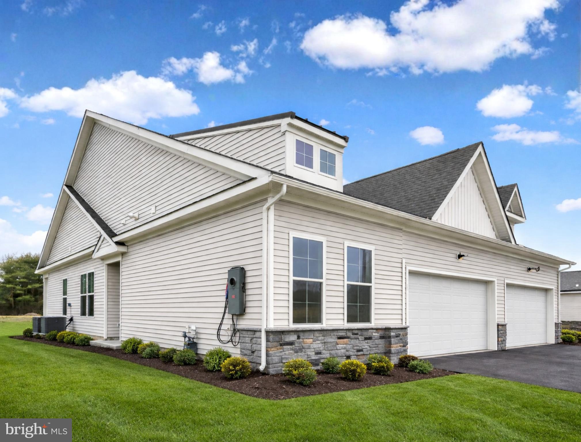 NOBLES POND - Residential