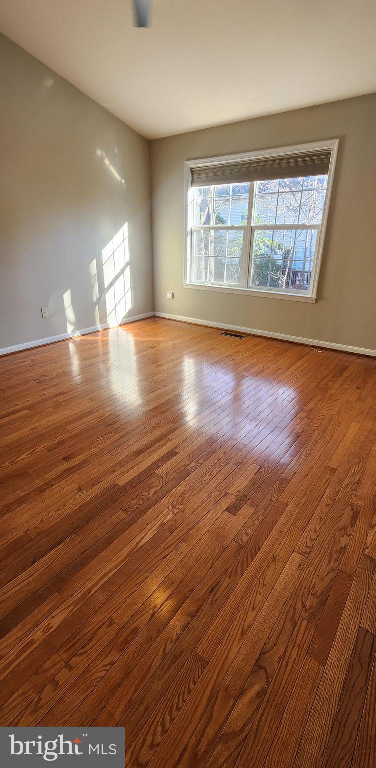 WOODS LANDING - Residential Lease