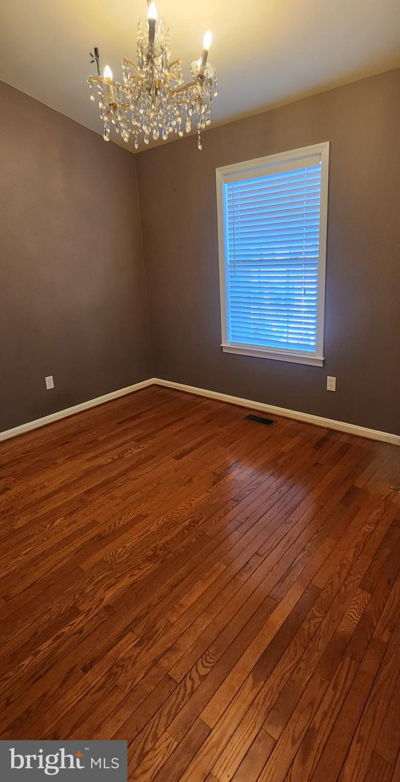 WOODS LANDING - Residential Lease