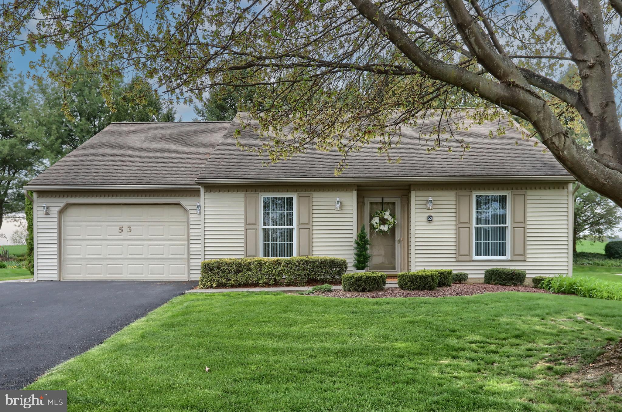 ARBOR GATE - Residential