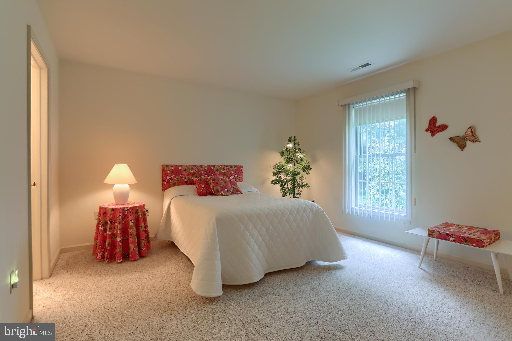 ARBOR GATE - Residential