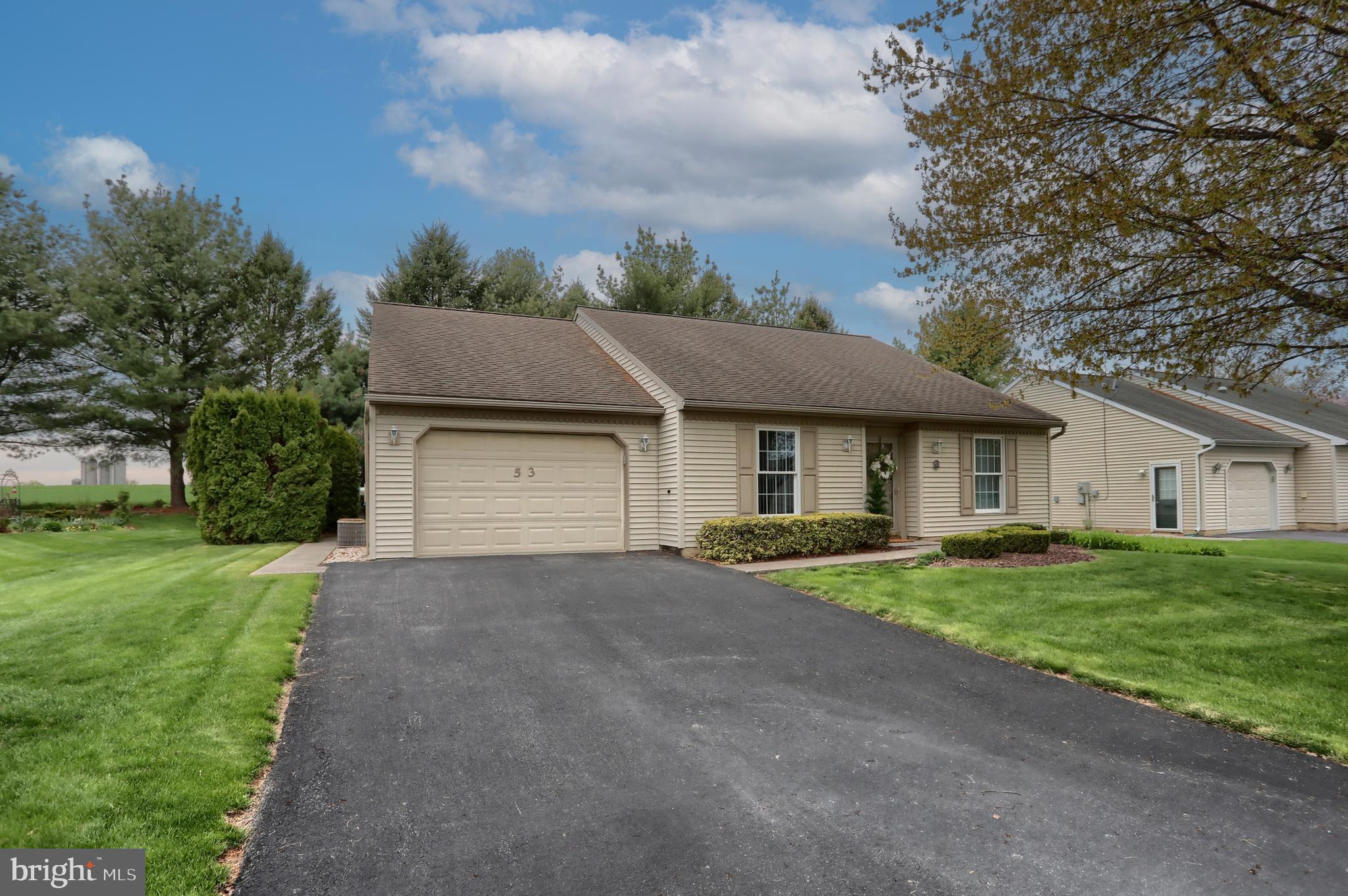 ARBOR GATE - Residential