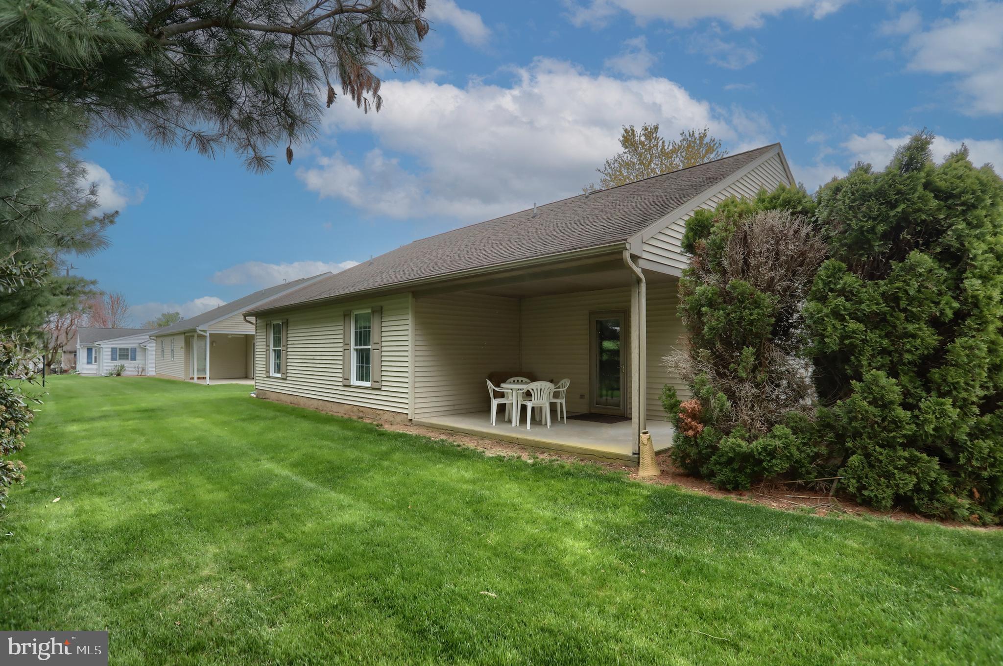 ARBOR GATE - Residential