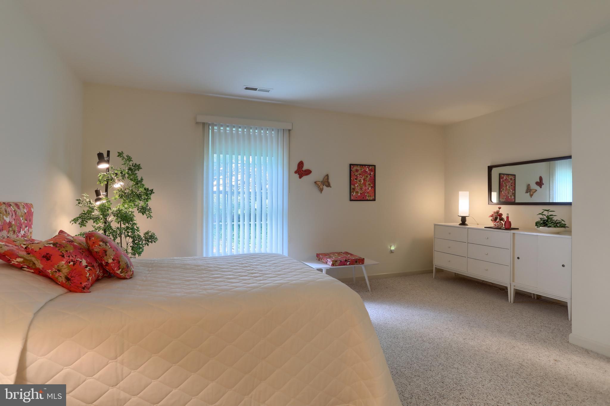 ARBOR GATE - Residential