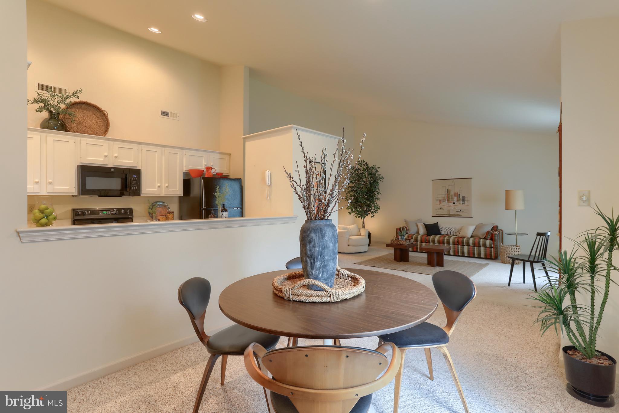 ARBOR GATE - Residential