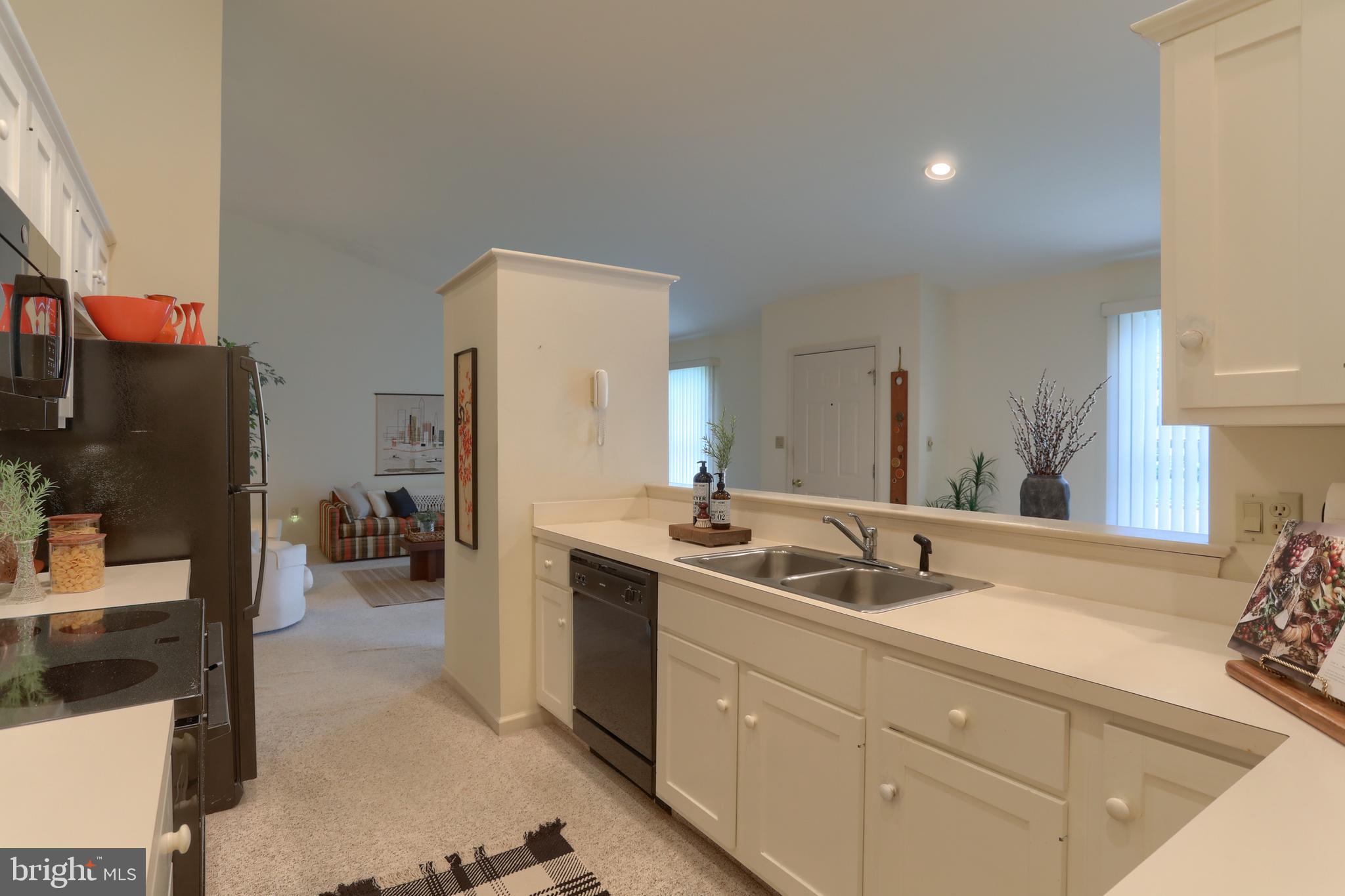 ARBOR GATE - Residential