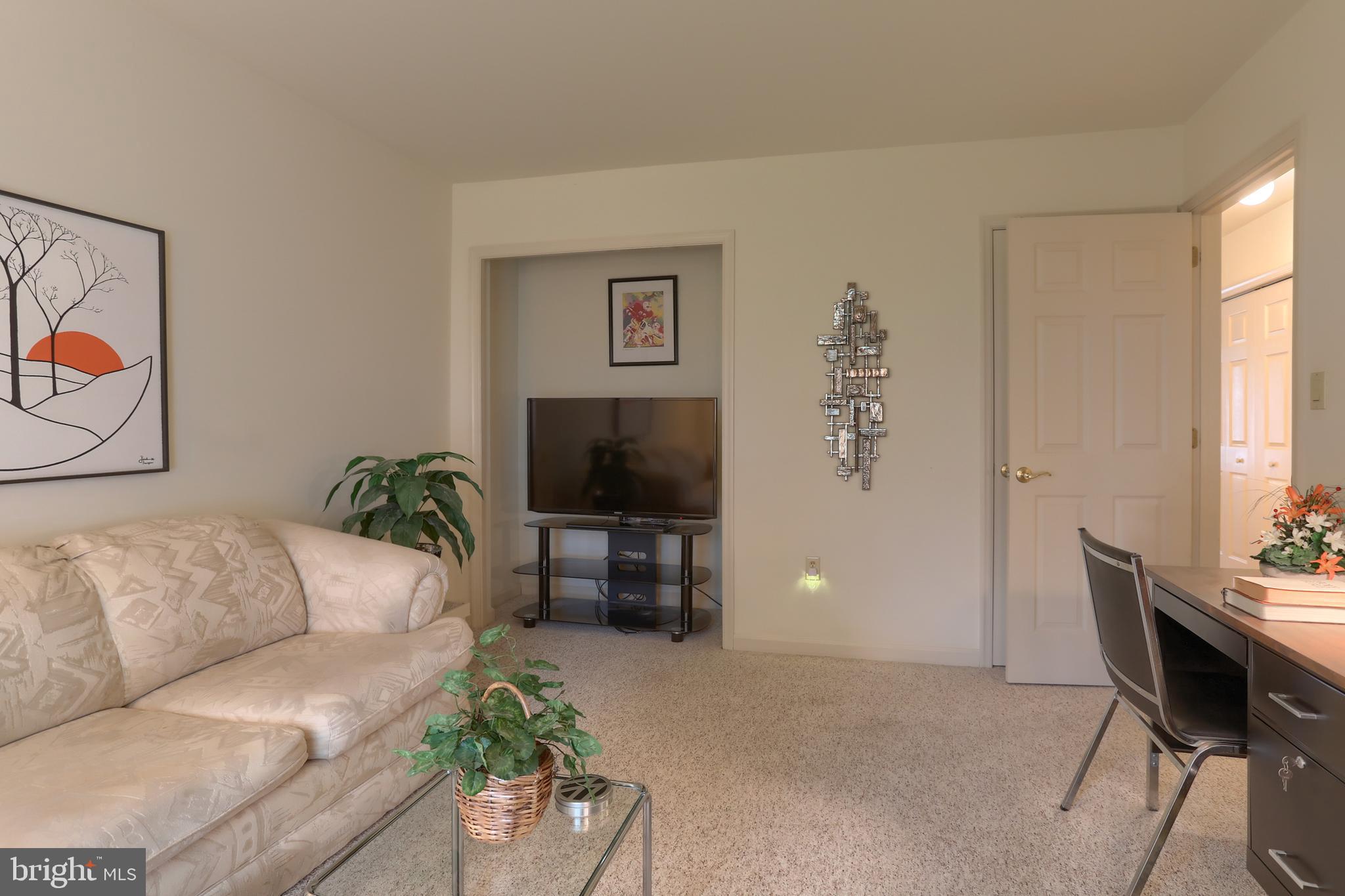 ARBOR GATE - Residential