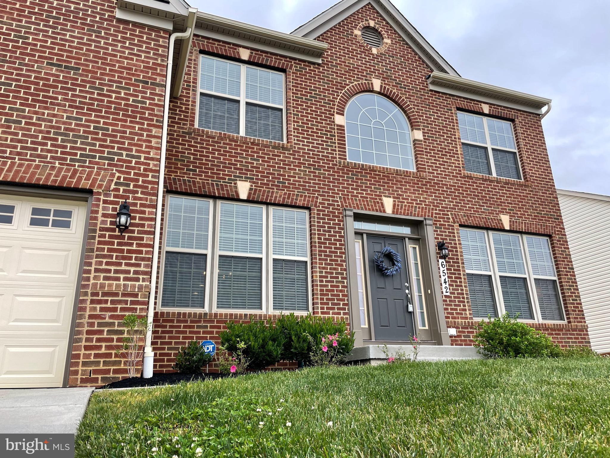 MANORS AT BALLENGER CREEK - Residential