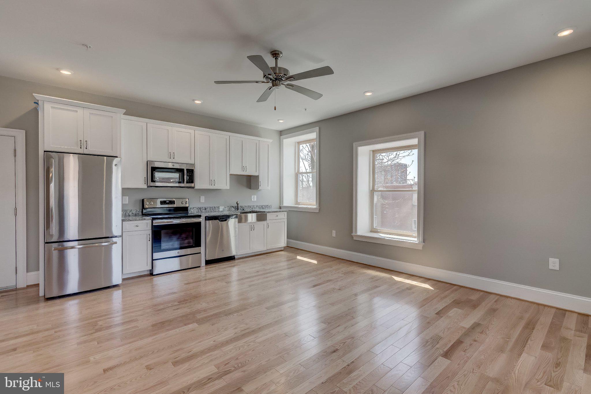 1214 EUTAW PLACE 001
