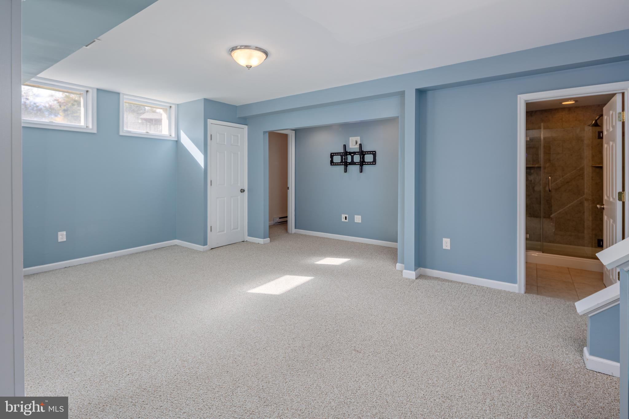 DORSEY HALL - Residential