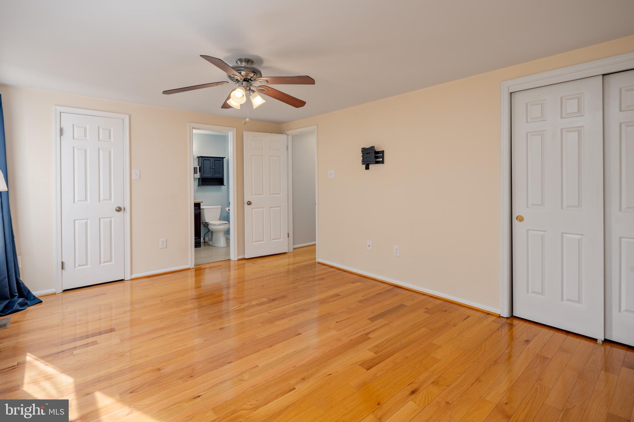 DORSEY HALL - Residential