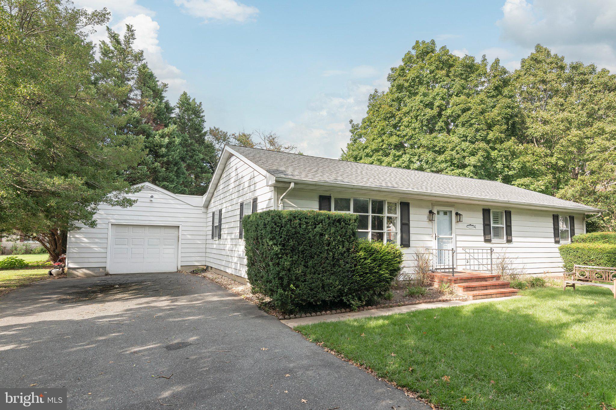 33 MOUNT PLEASANT