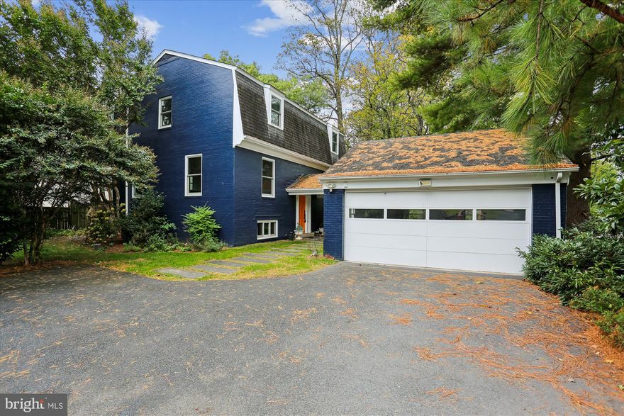 This charming Colonial-style home in the desirable English Village neighborhood offers a unique leasing opportunity. Built in 1964, this detached residence features an upgraded and remodeled kitchen.  All of the bathrooms have been remodeled and upgraded to high-end materials.  Hardwood floors abound as well.  Don't forget about the fully finished walkout basement, perfect for additional living space or entertainment. Enjoy cozy evenings by one of the two fireplaces, adding warmth and character to the home. The property includes a spacious detached garage with room for two vehicles, ensuring convenience and ample storage. The neighborhood is known for its friendly atmosphere and proximity to local amenities, very popular schools, shopping, and dining options, making it an ideal location for those seeking a vibrant community. Available for lease starting October 18, 2025, with a minimum lease term of 24 months, this property is perfect for those looking for a long-term residence. Experience the charm and convenience of English Village-schedule a viewing today!