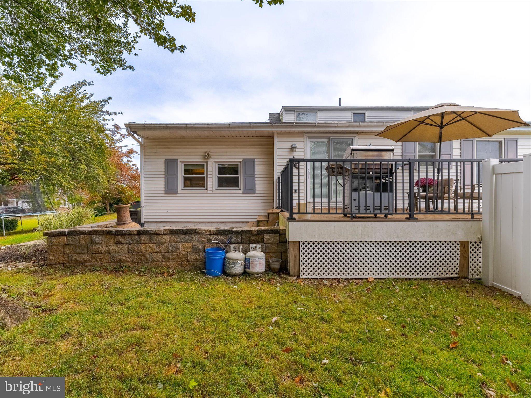 FEASTERVILLE HGTS - Residential