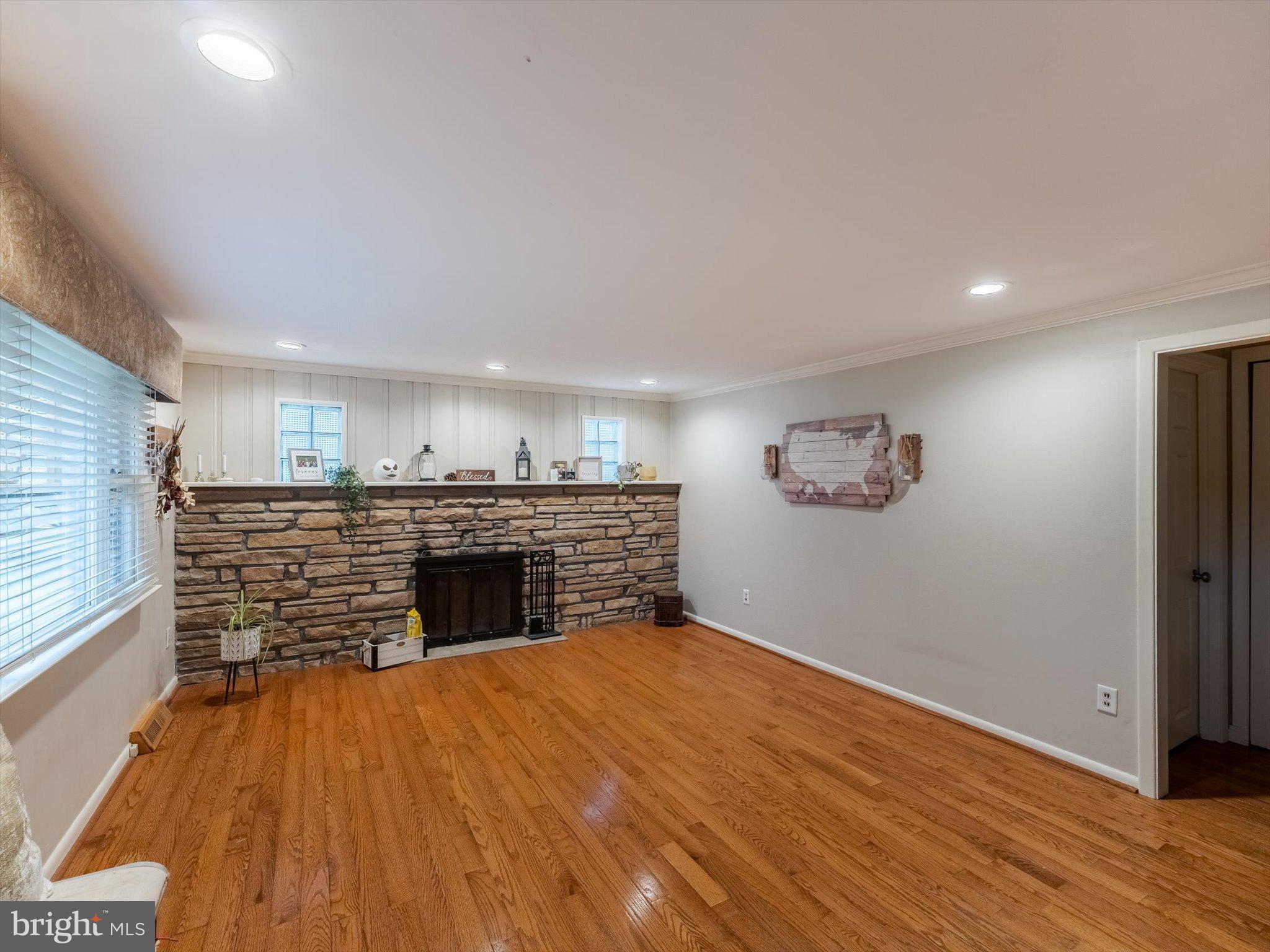 FEASTERVILLE HGTS - Residential