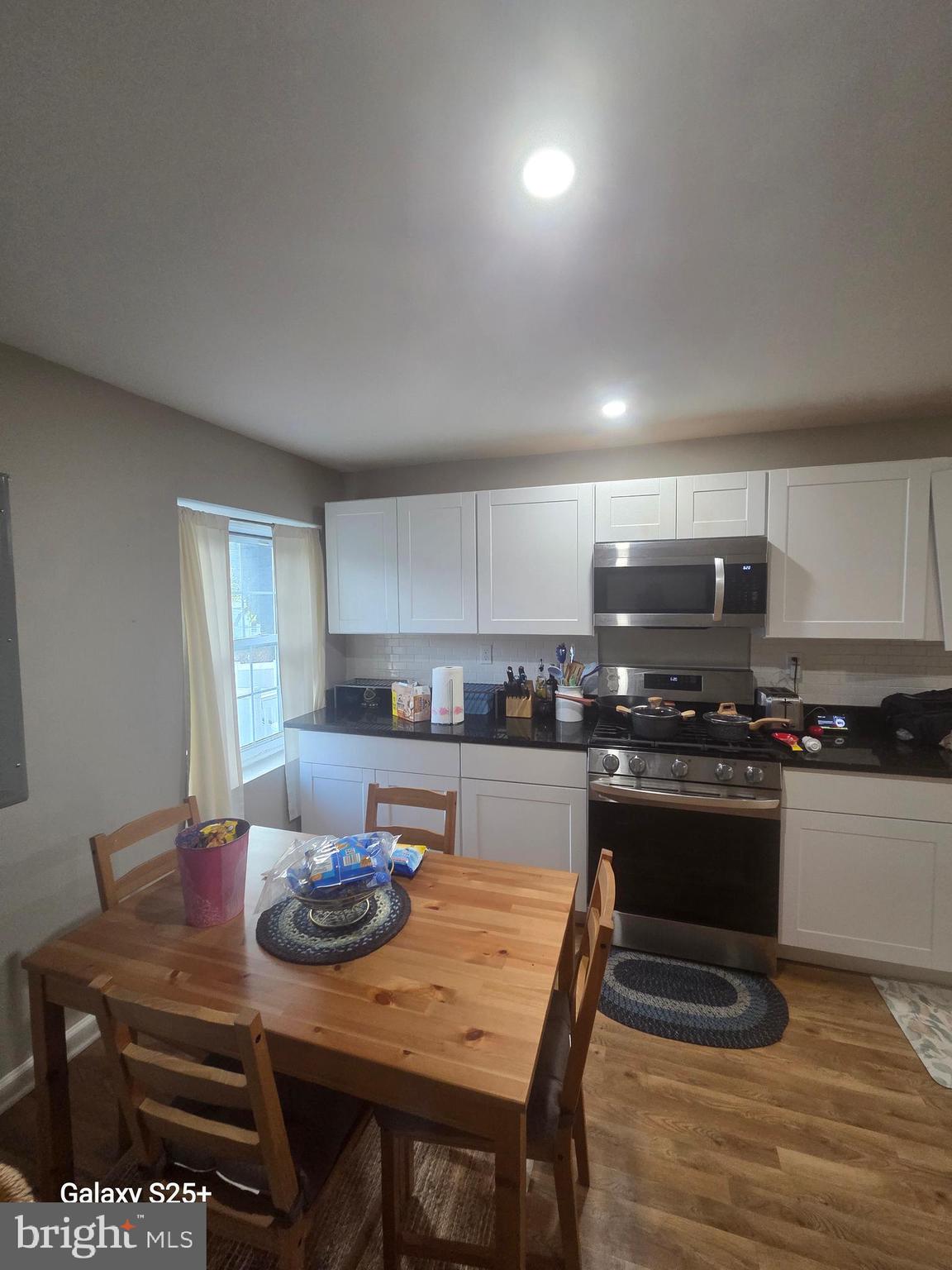 MONTEBELLO - Residential