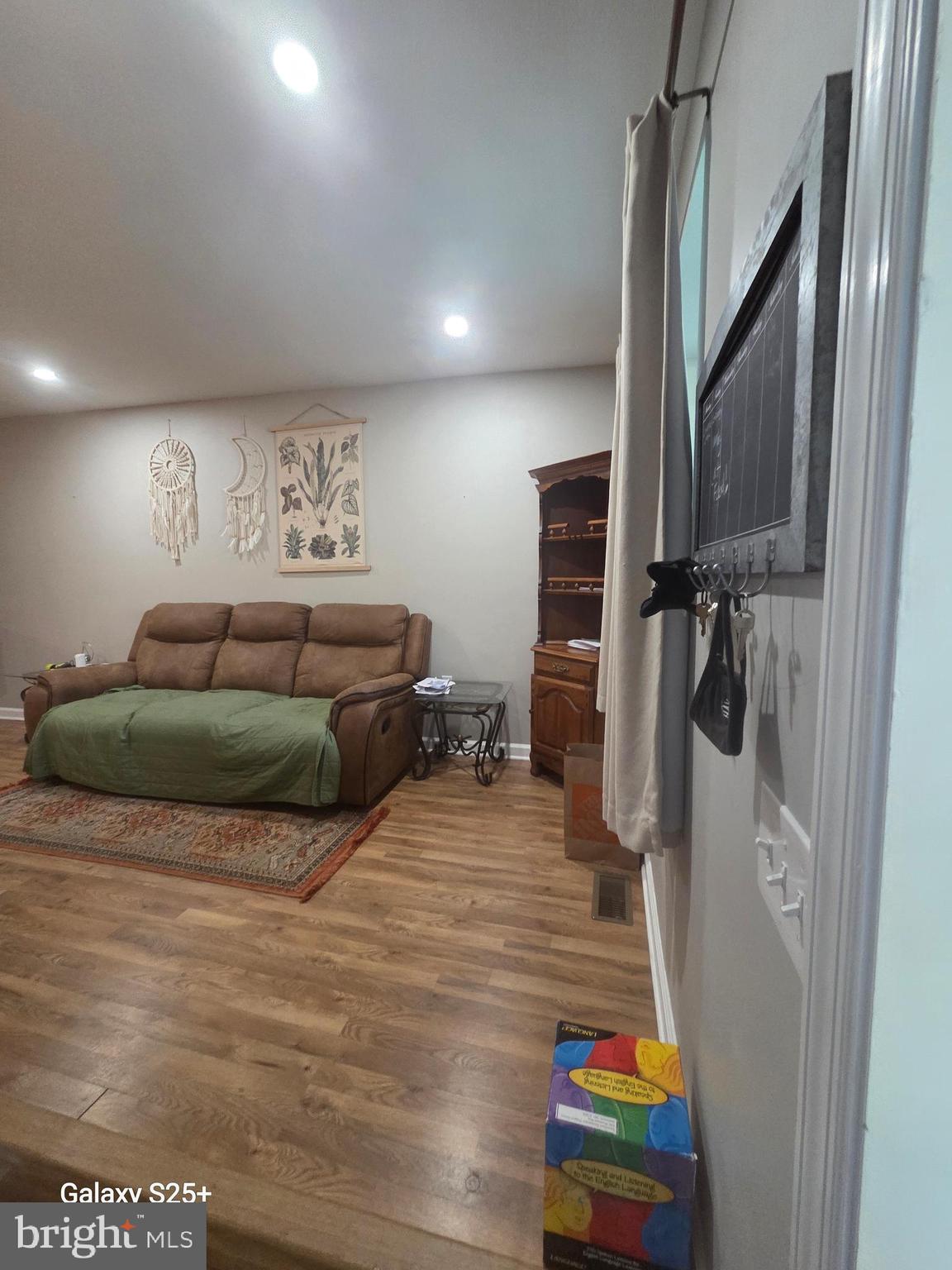 MONTEBELLO - Residential