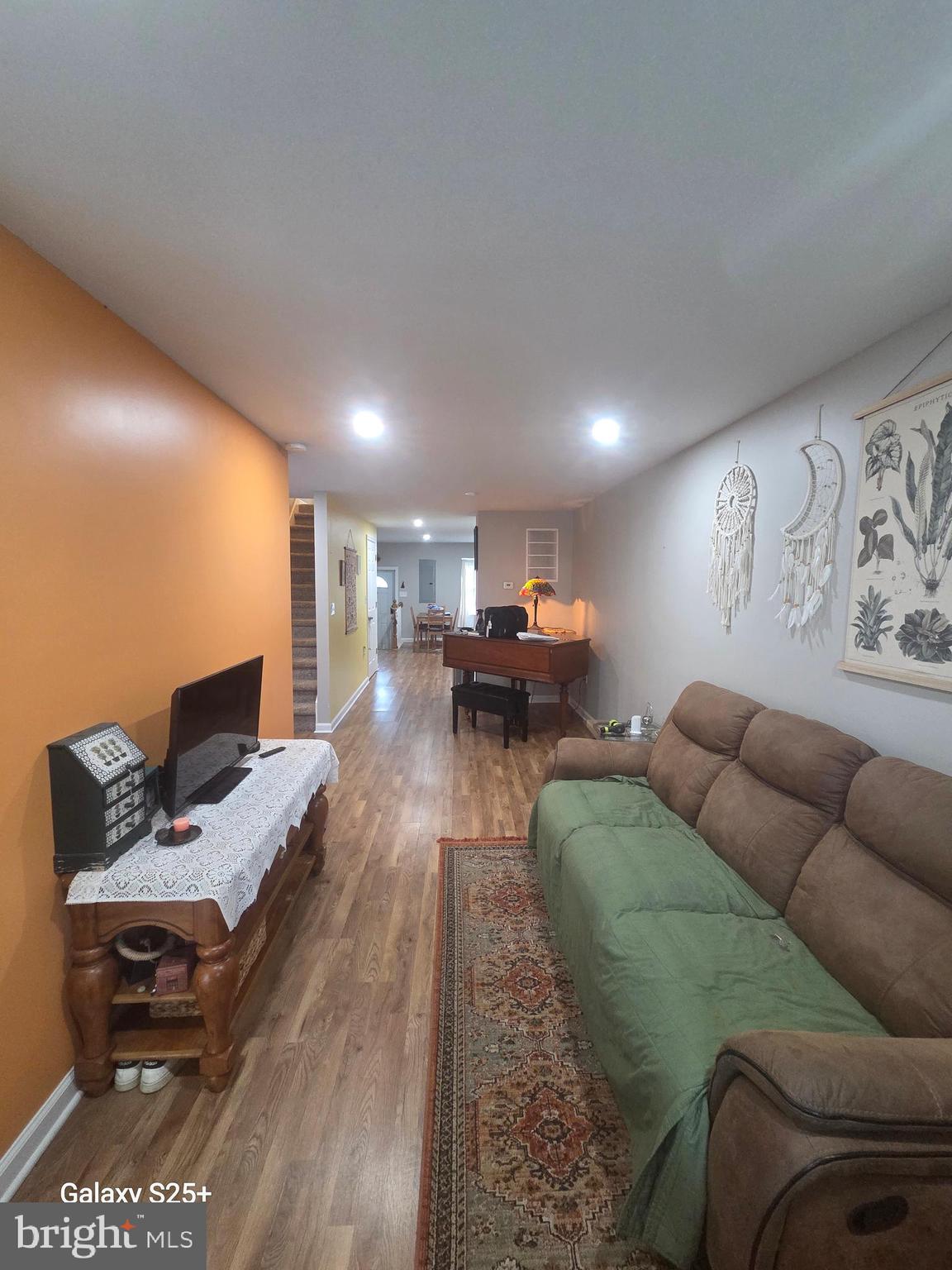 MONTEBELLO - Residential