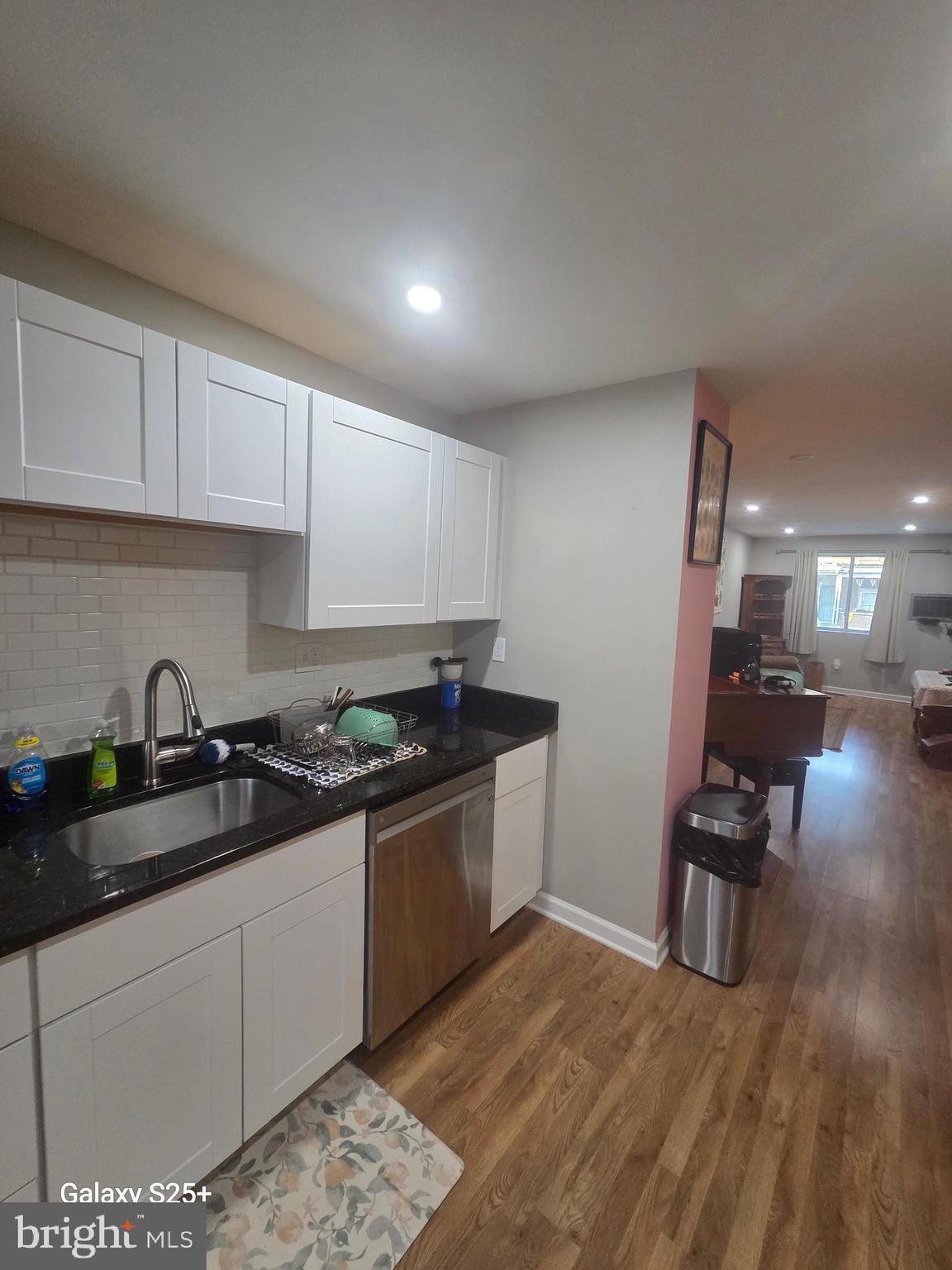 MONTEBELLO - Residential
