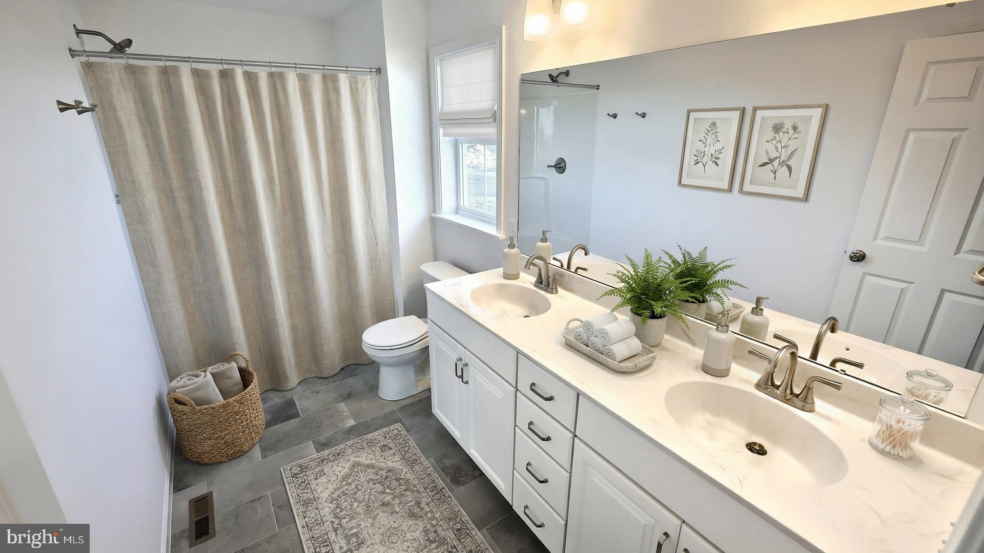 SOUTHGATE - Residential