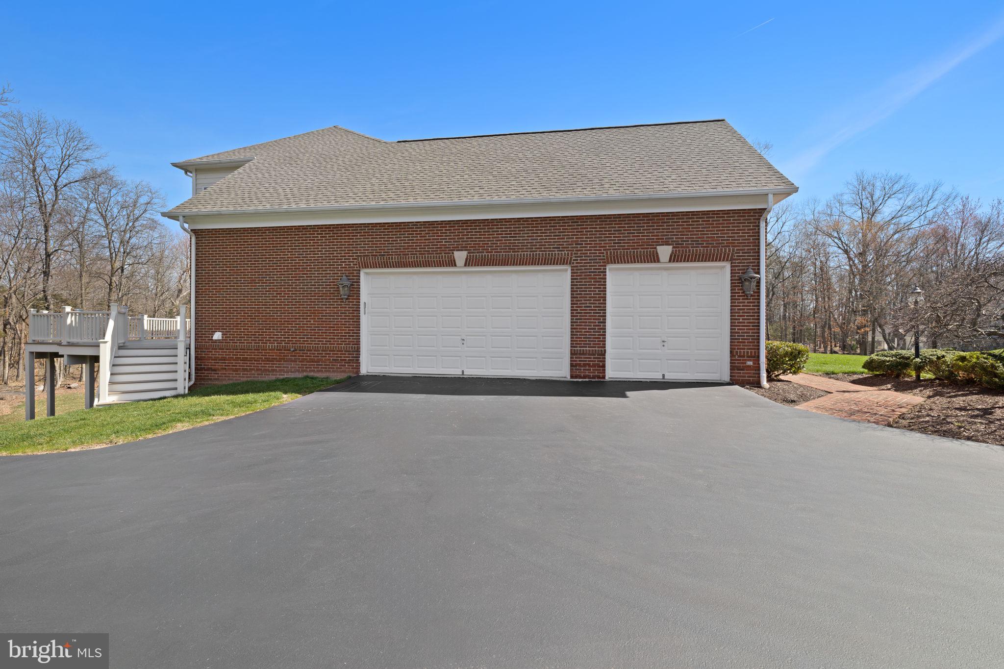 RIDINGS AT VIRGINIA RUN - Residential