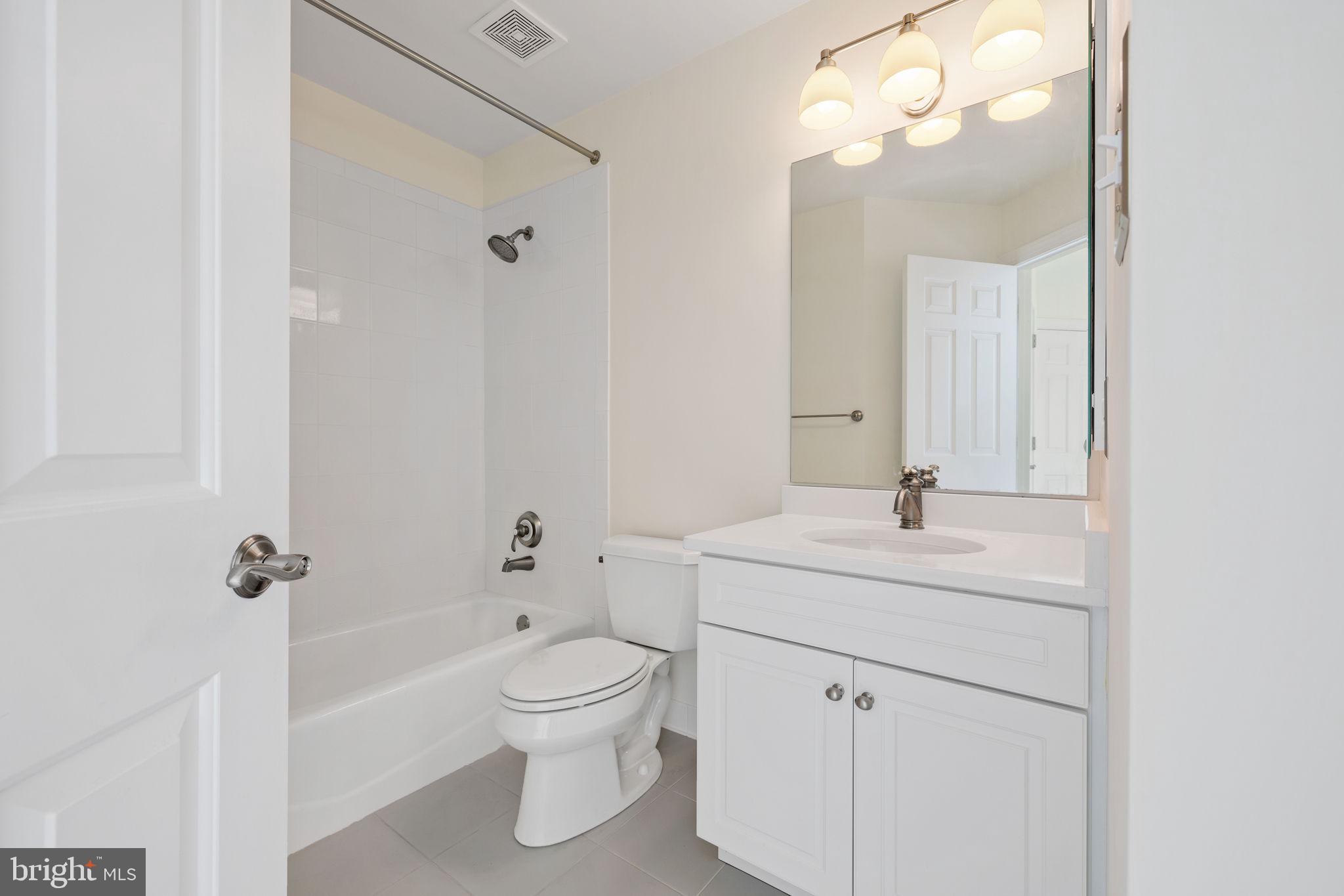 RIDINGS AT VIRGINIA RUN - Residential