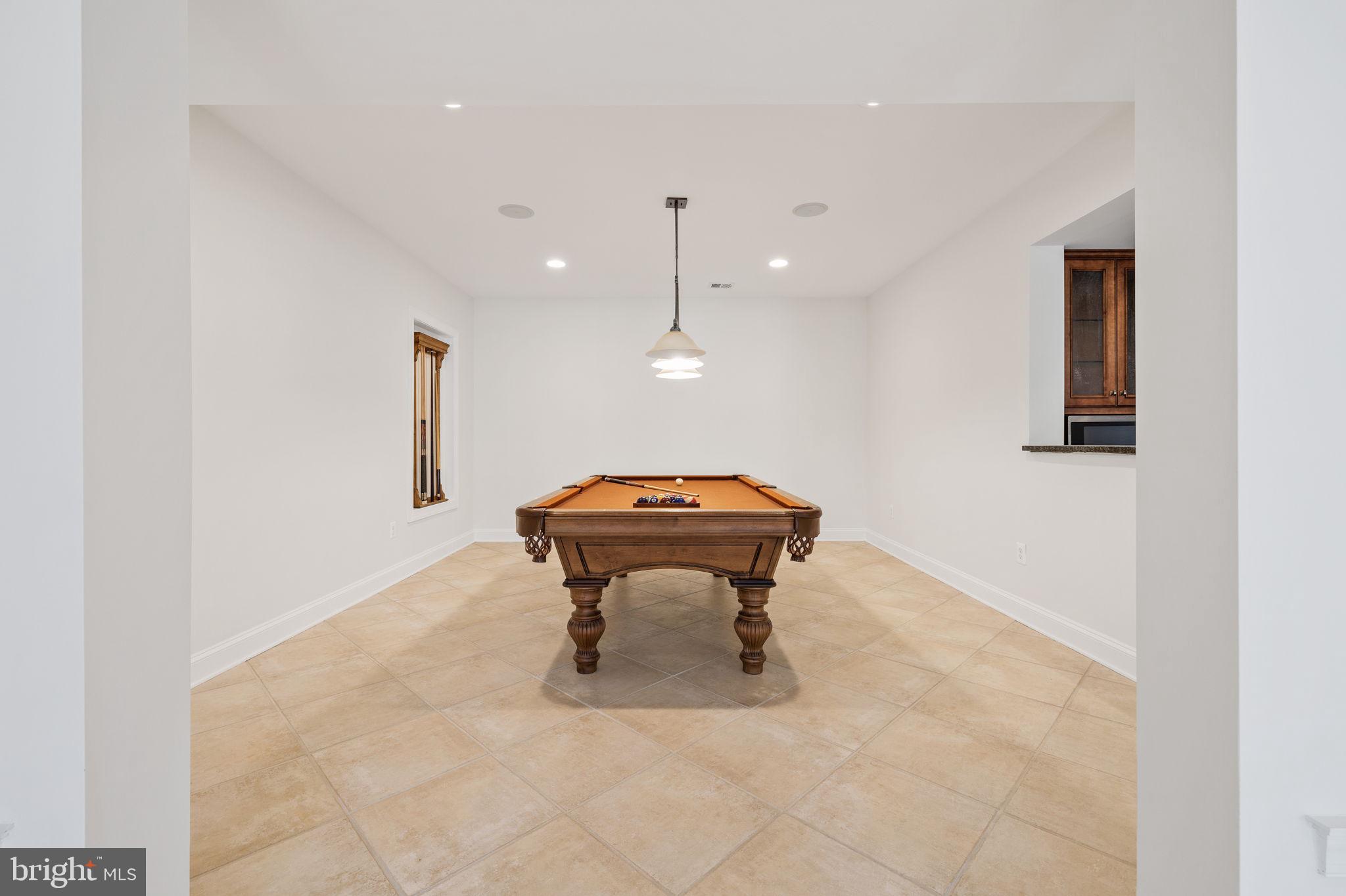 RIDINGS AT VIRGINIA RUN - Residential