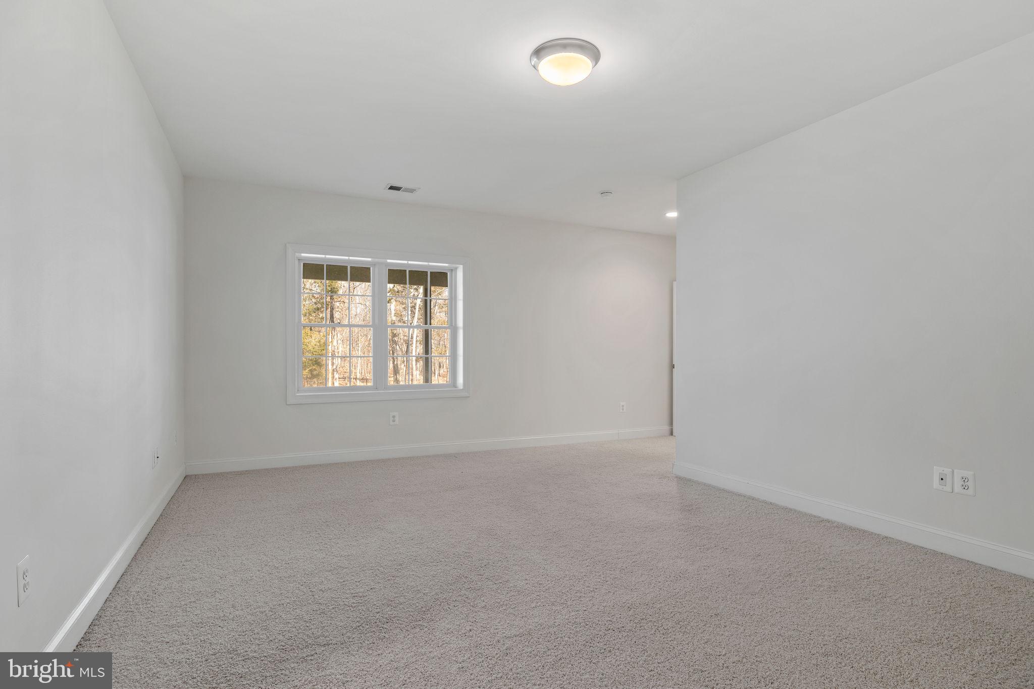 RIDINGS AT VIRGINIA RUN - Residential