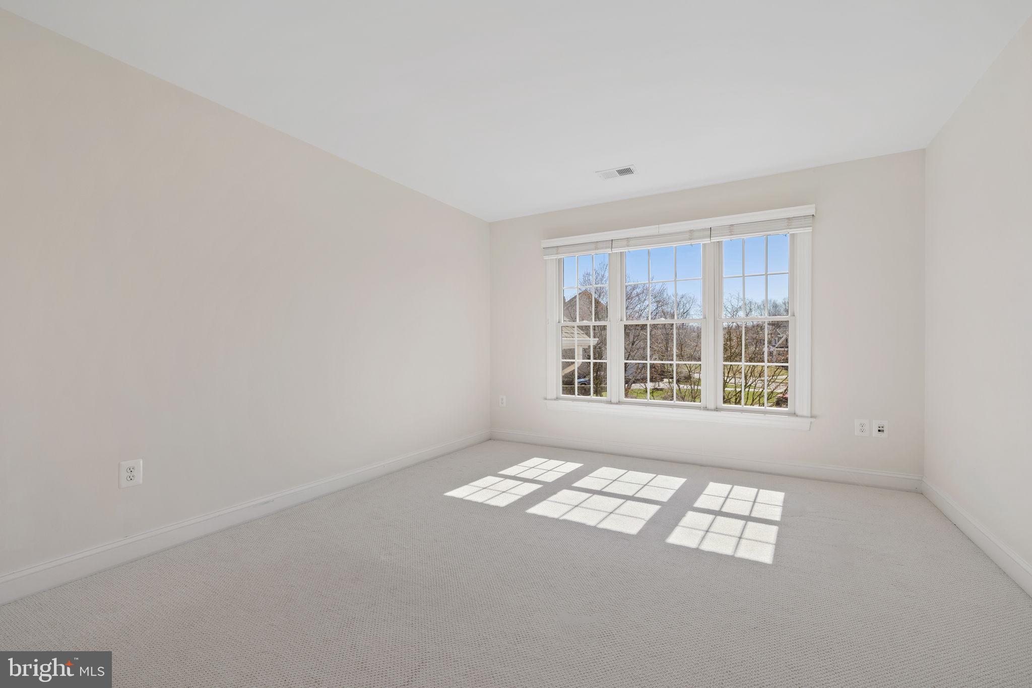 RIDINGS AT VIRGINIA RUN - Residential