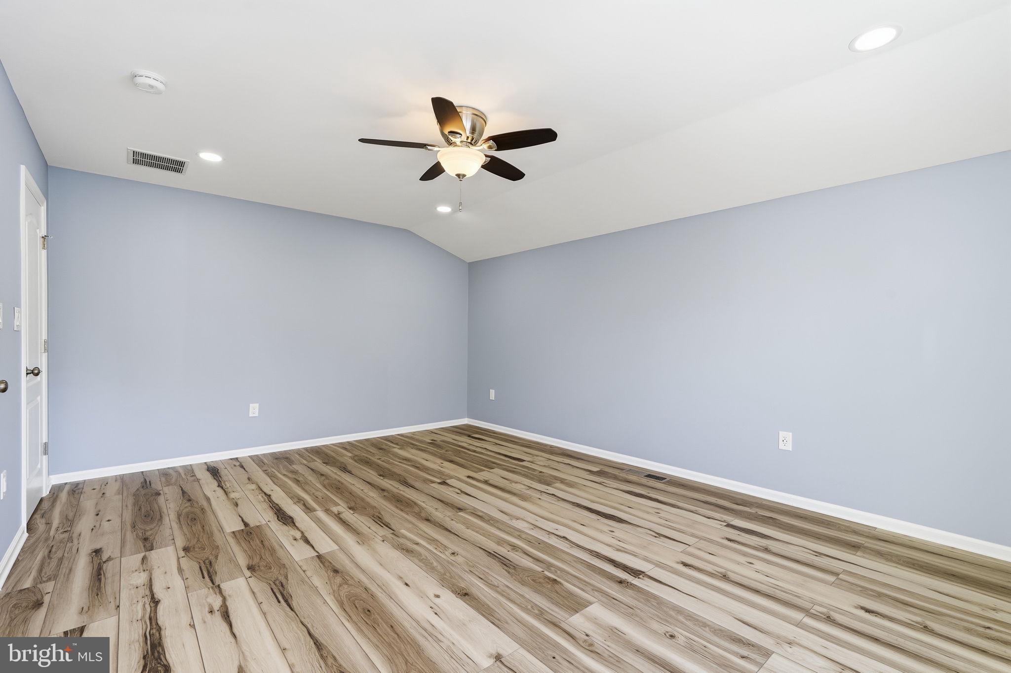 GLENKIRK ESTATES - Residential