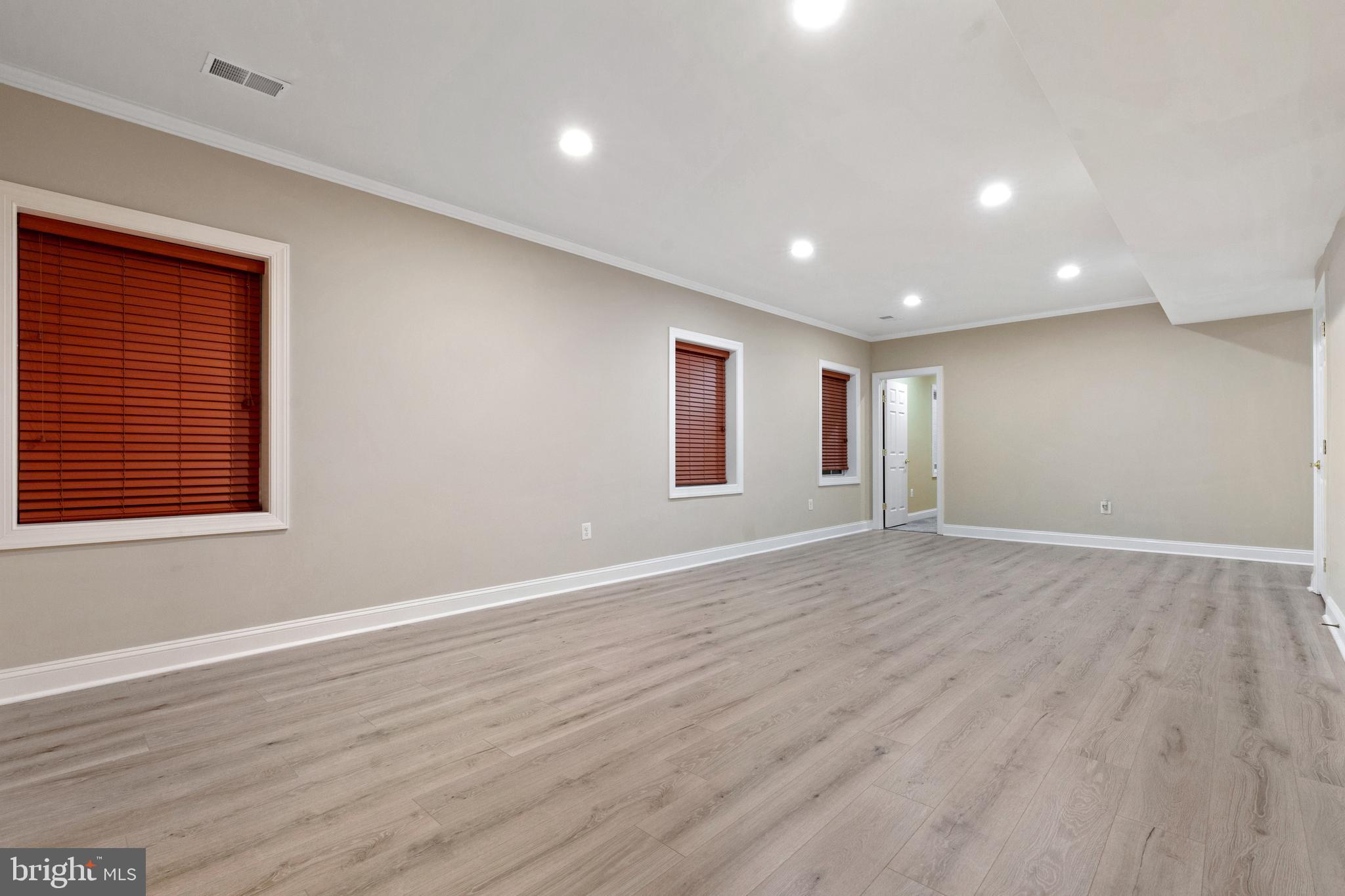 MAJESTIC OAK - Residential