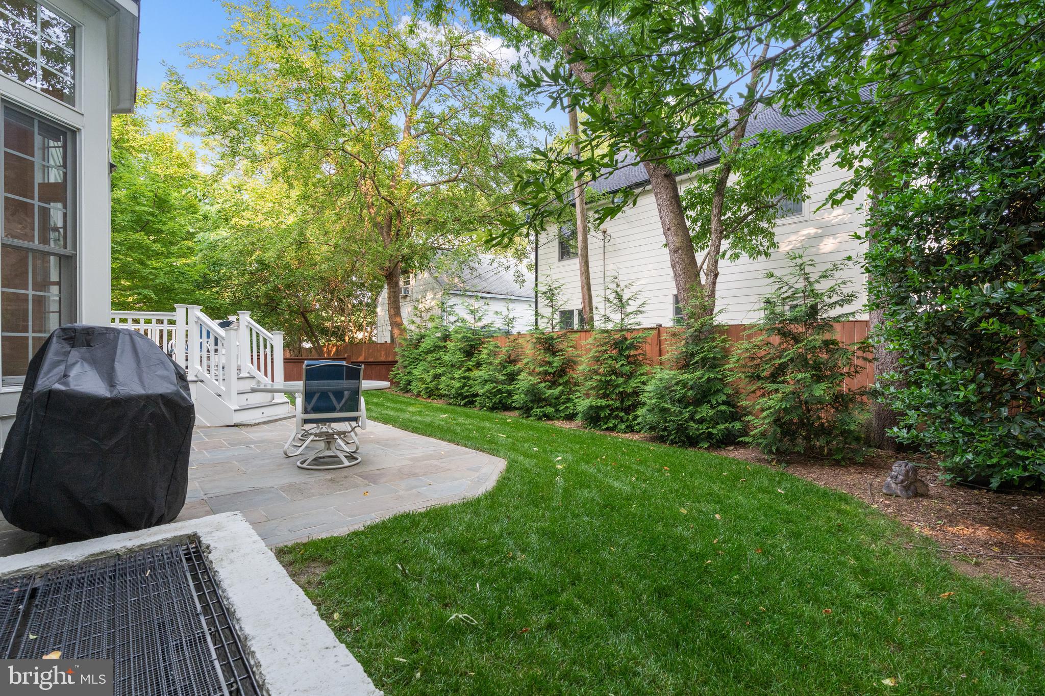 MAJESTIC OAK - Residential