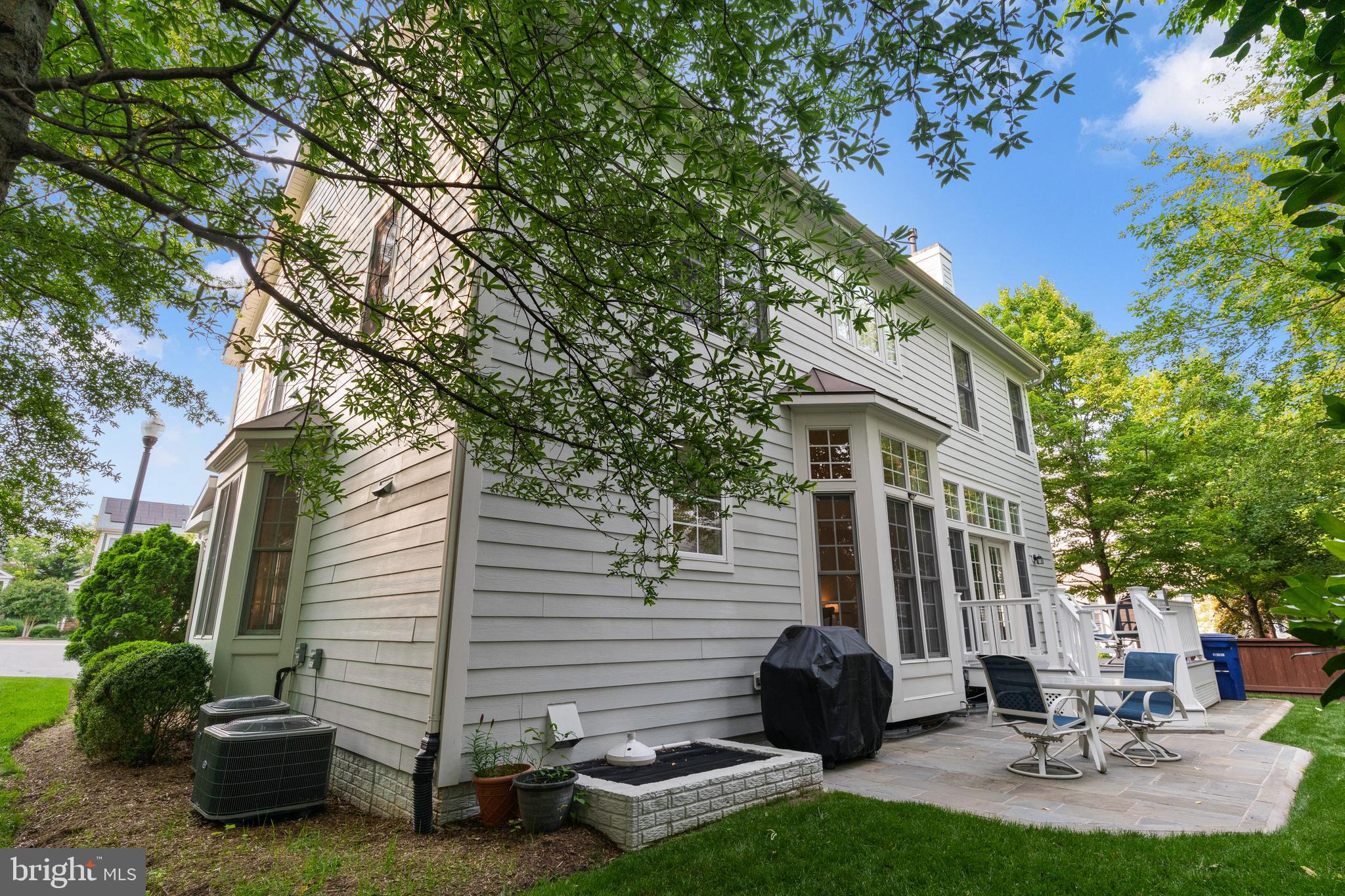 MAJESTIC OAK - Residential