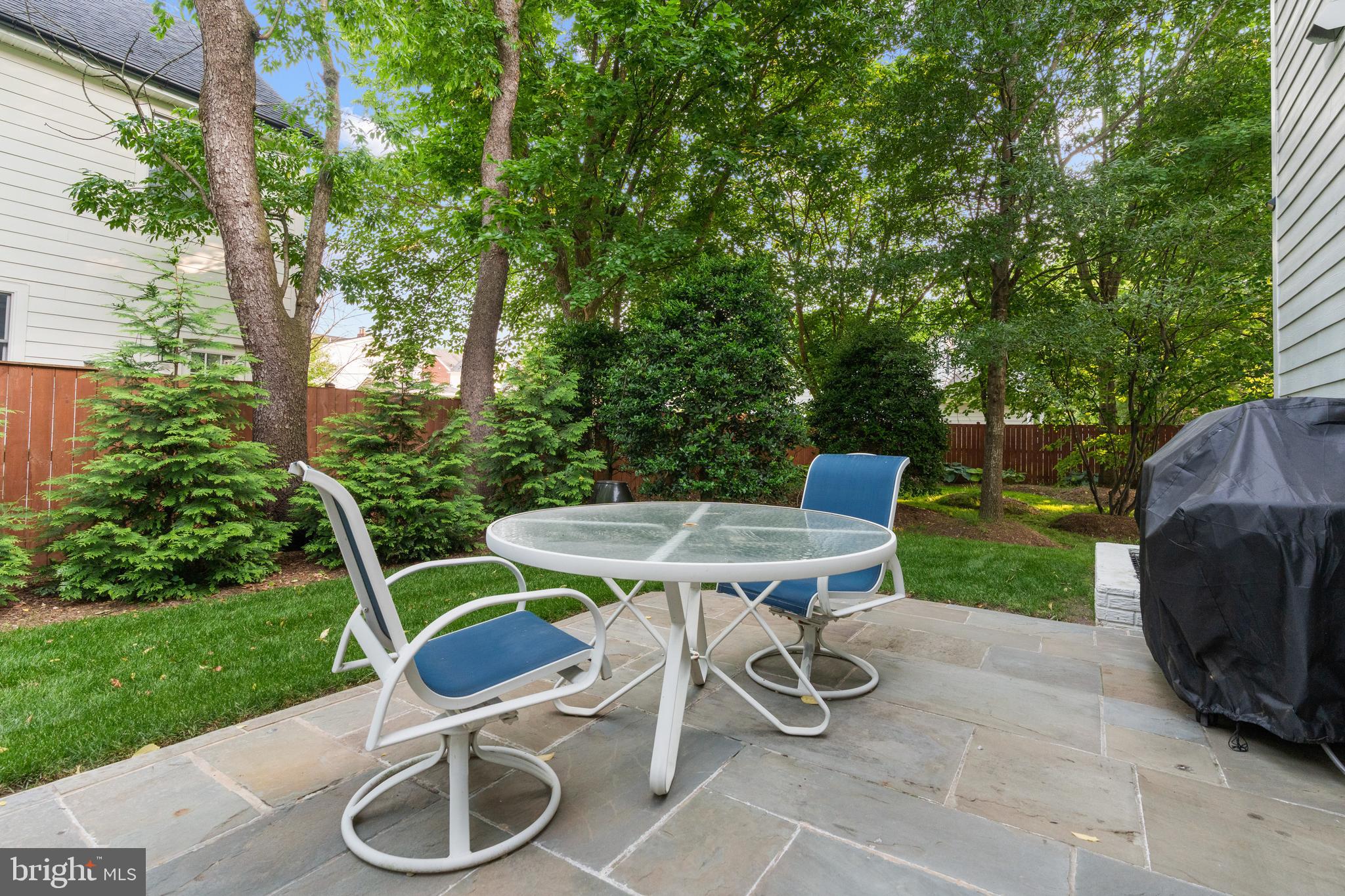 MAJESTIC OAK - Residential