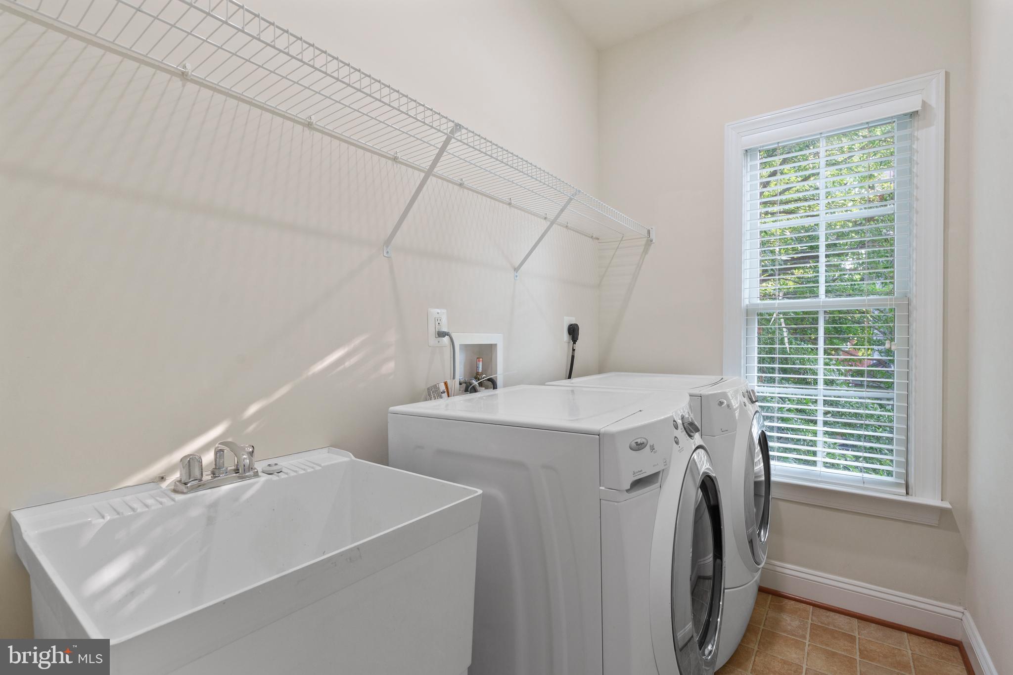 MAJESTIC OAK - Residential