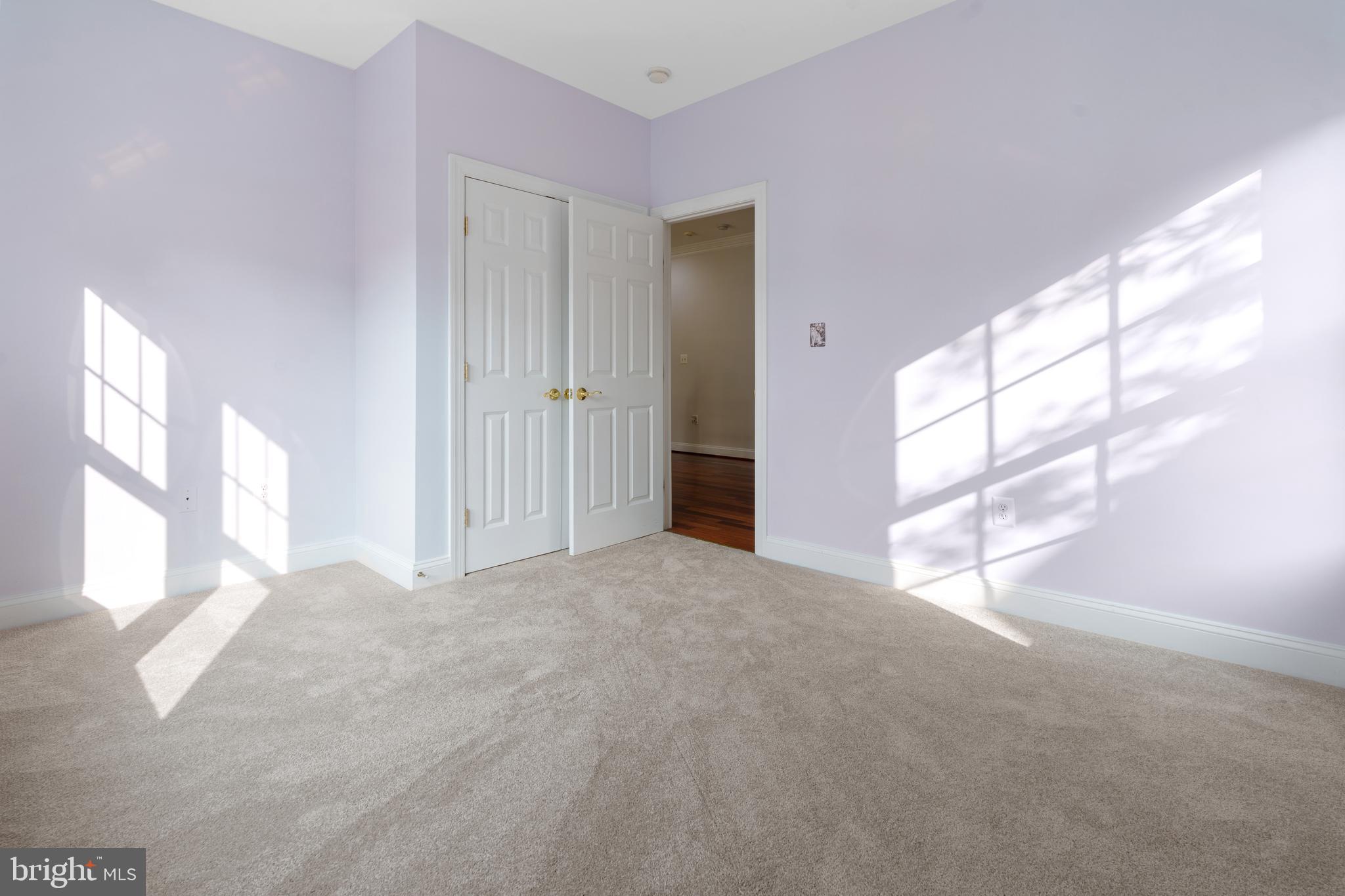 MAJESTIC OAK - Residential