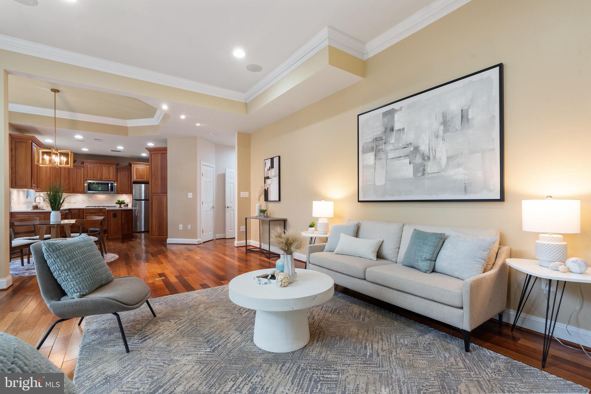 MAJESTIC OAK - Residential