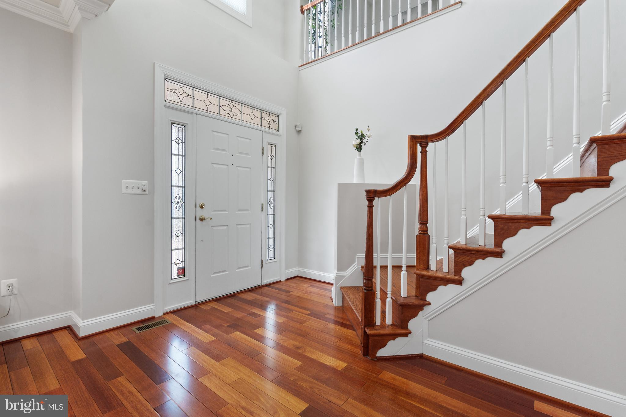 1318 S KENMORE CIRCLE