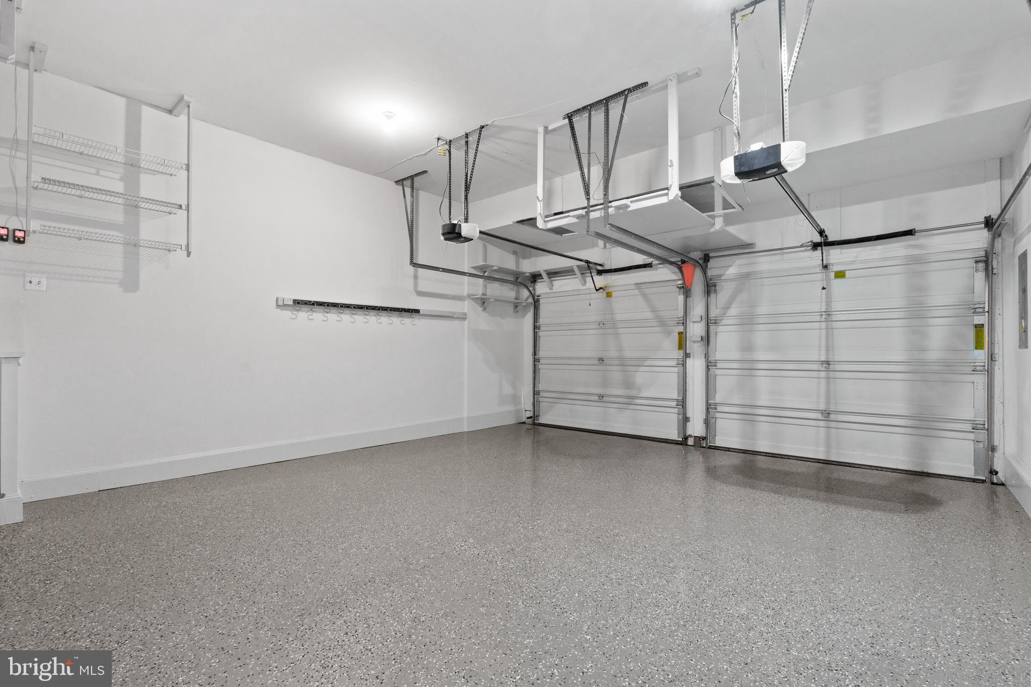 MAJESTIC OAK - Residential