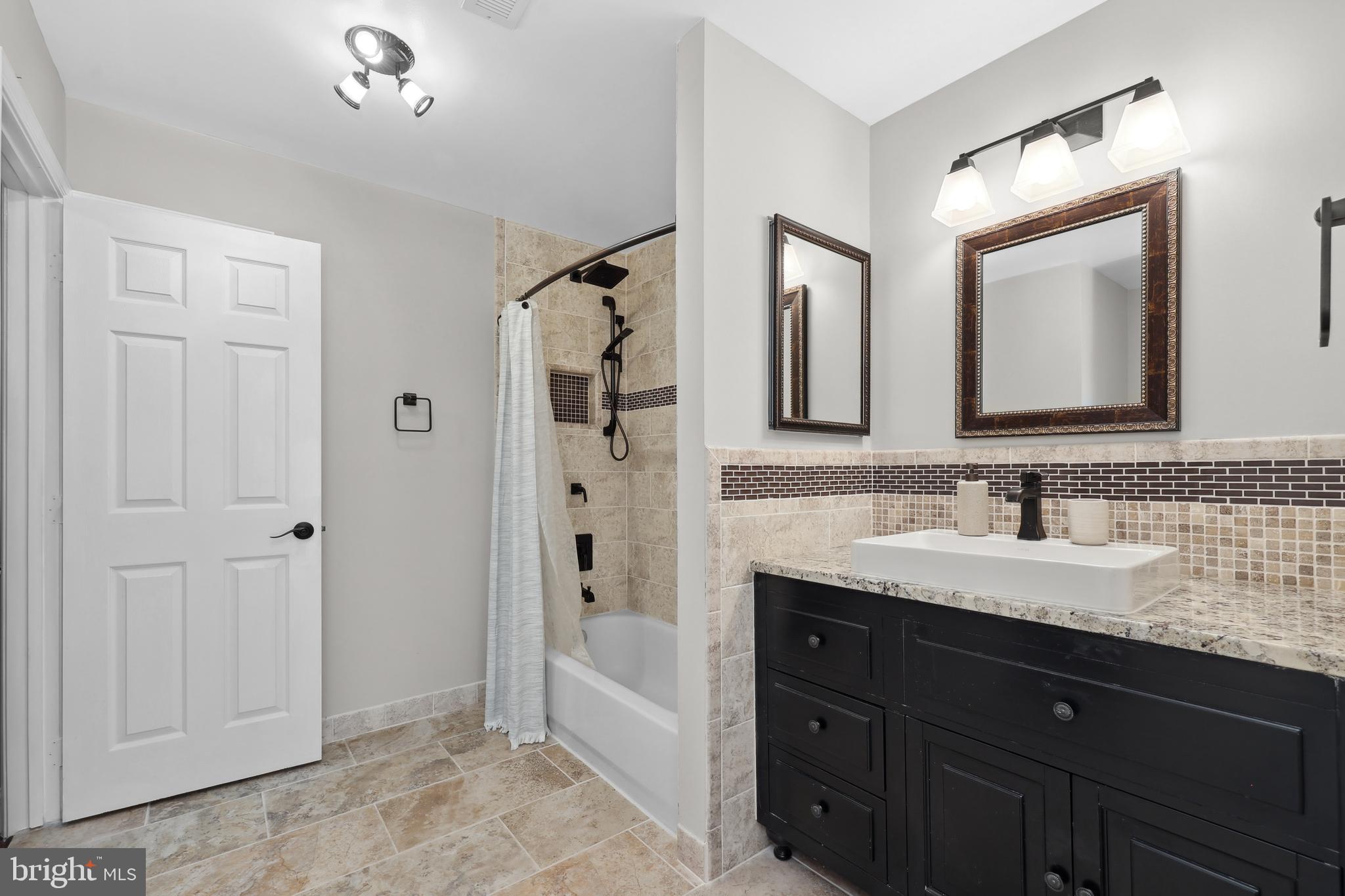 SOUTH WALES - Residential