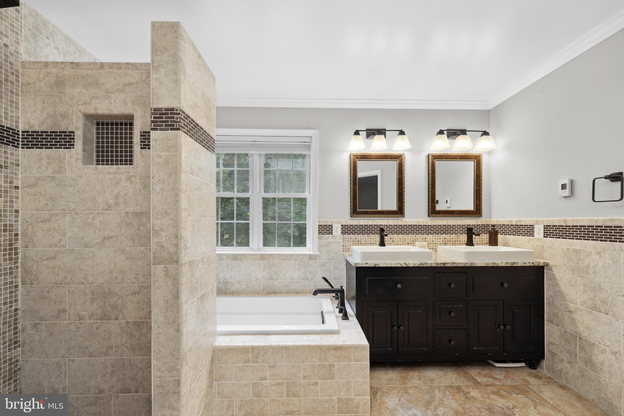 SOUTH WALES - Residential