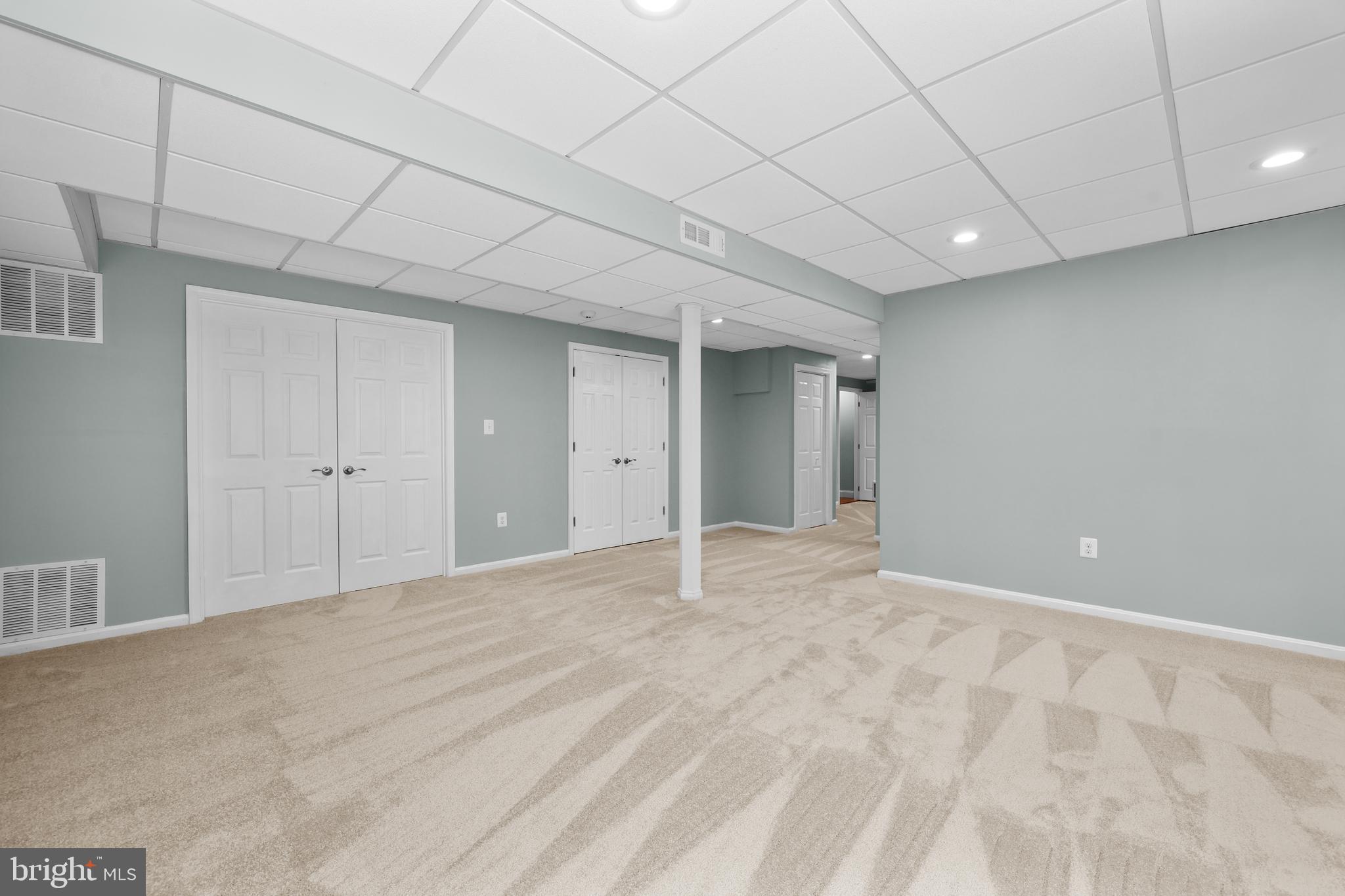 SOUTH WALES - Residential