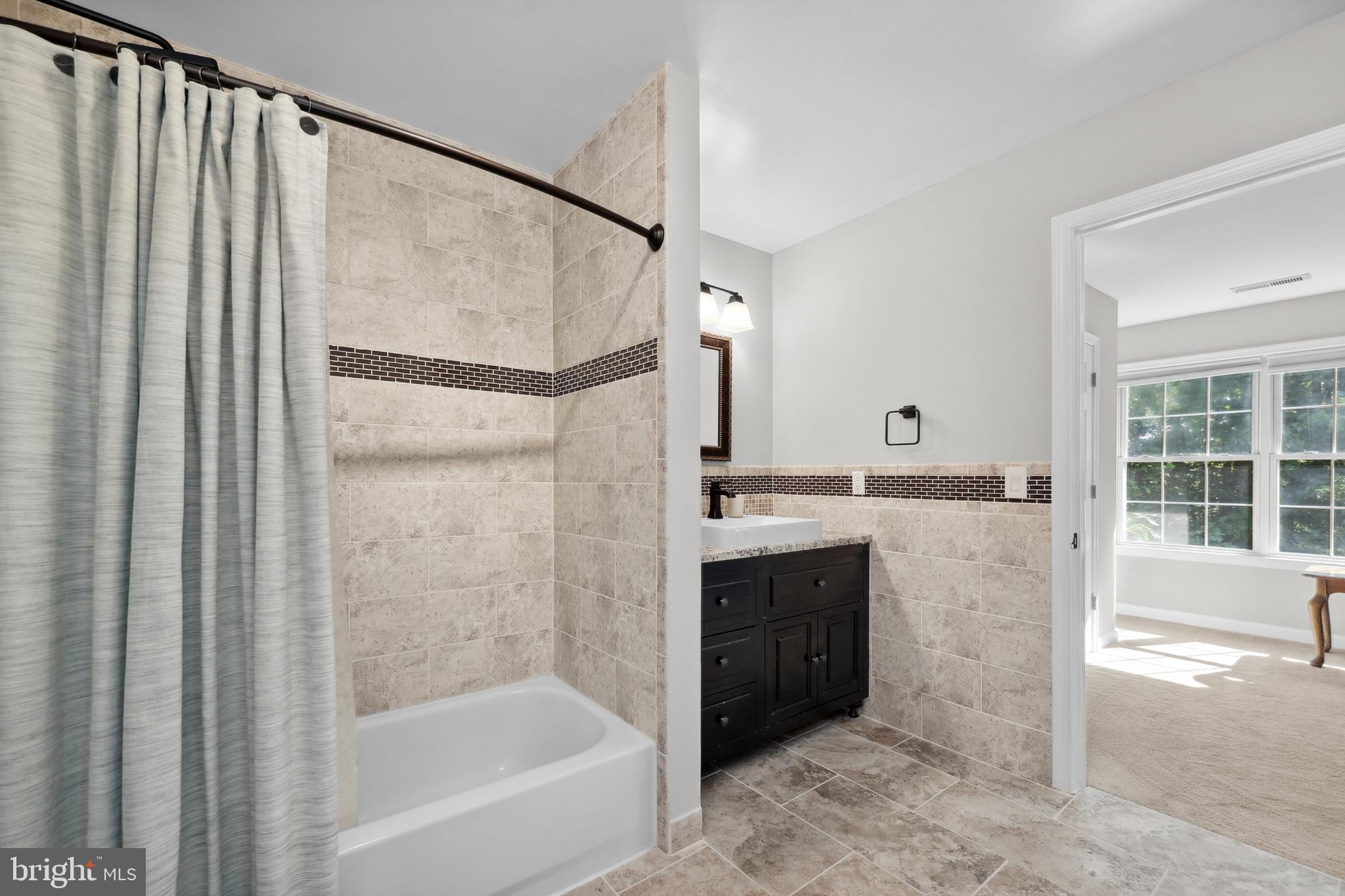 SOUTH WALES - Residential