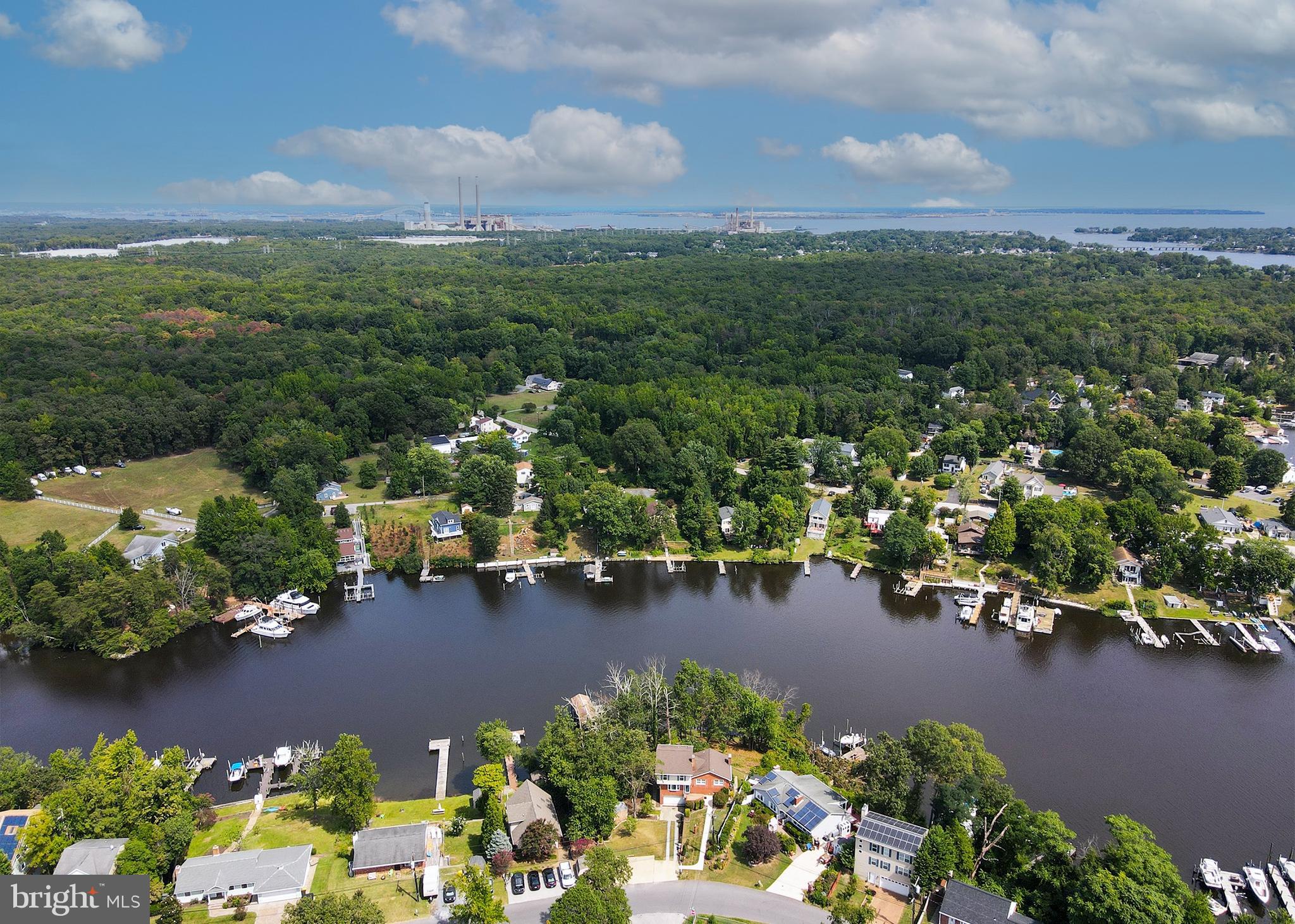 SILVER SANDS - Residential