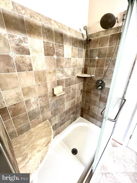 SILVER SANDS - Residential