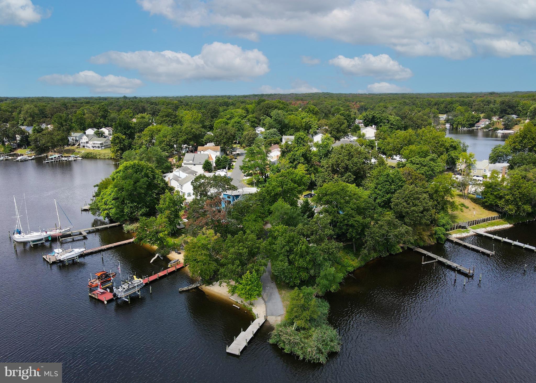 SILVER SANDS - Residential