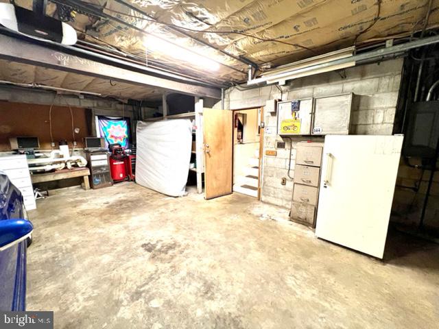 SILVER SANDS - Residential